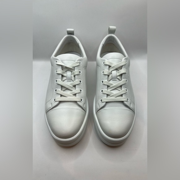 SOLD Hermes Happy Sneakers 37 White Calfskin - Picture 2 of 12